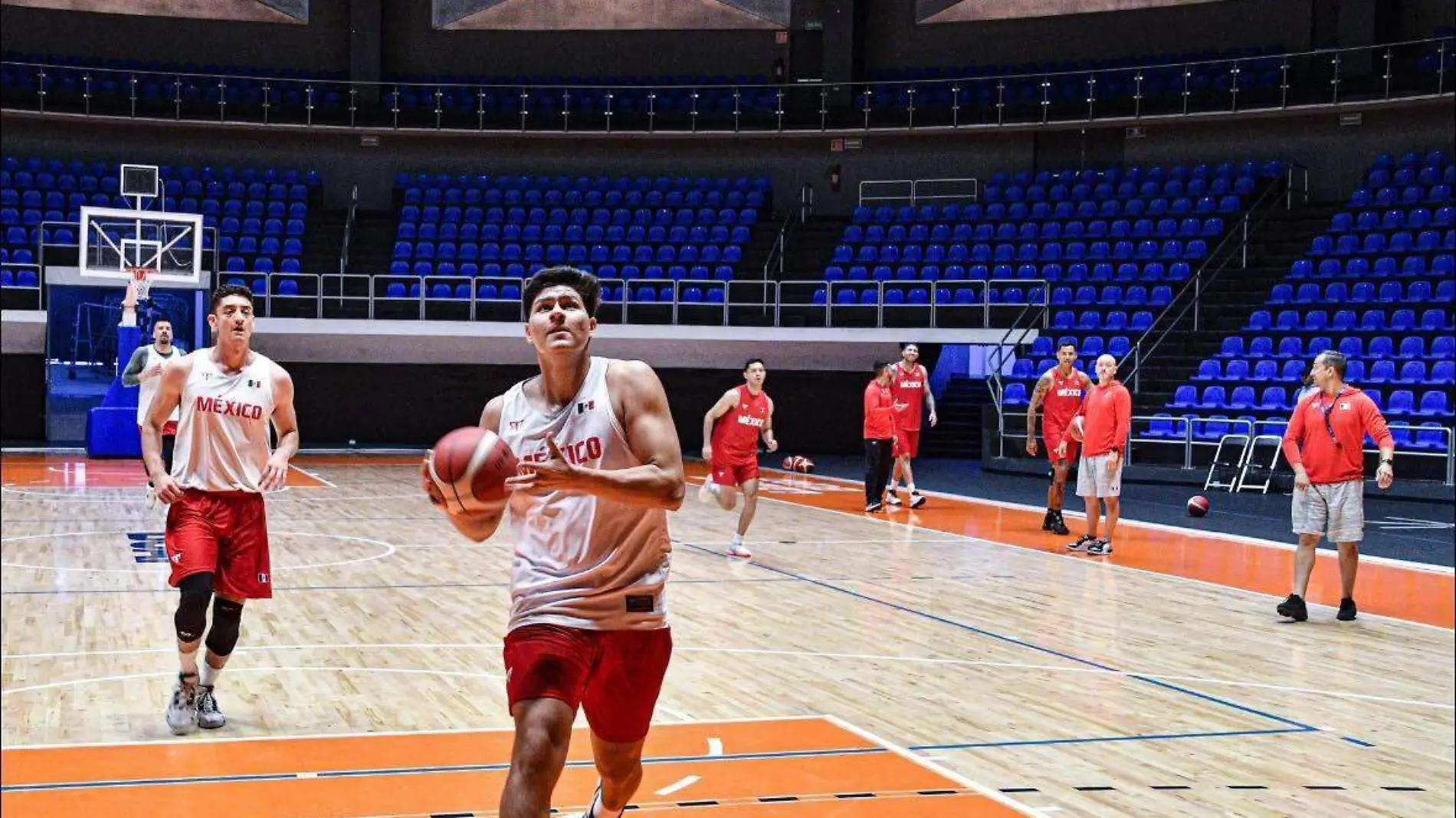 La Arena BUAP acoge a los 12 Guerreros rumbo a la Copa del mundo de baloncesto FIBA 2023